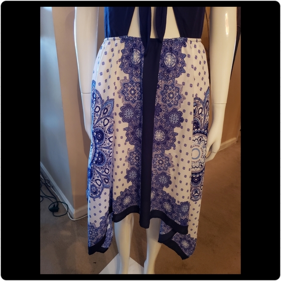 Scarf Dress - Picture 4 of 6